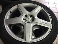 Alu kolo originál MERCEDES AMG 5x112x66.5, Přední 9x21" ET60, Zadní 9x21" ET48 a Michelin Latitude Sport 295/35 R21 107Y N1 40%