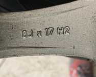 Alu kolo DEZENT 8x17“ ET35, 5x112x66.5 a Falken FK453 235/45 R17 97Y XL 80%