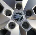 Alu kolo originál ŠKODA 6.5x16" ET46 5x112x57 a Michelin Energy Saver + 205/55 R16 91V 95%
