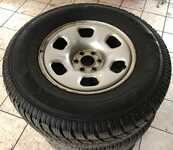 Plechový disk KFZ 7920 7Jx16 6x114.3x66 ET30 a GT Radial Savero WT 255/70 R16 111T 60%