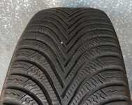 Michelin Alpin 5 205/45 R17 88H XL