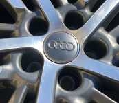 Alu kolo originál AUDI 8x20" ET39, 5x112x66.5 a Pirelli Scorpion Verde ECO 255/45 R20 101W AO 90%
