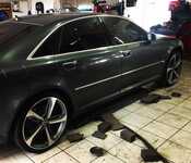 AUDI S8 jsme obuli na Alu kolo originál AUDI 9x21" ET35, 5x112x66.5 a Dunlop SP Sport Maxx GT 275/30 R21 98Y XL RO1