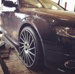 AUDI A4 jsme obuli na Alu kolo KESKIN 9x20“ ET30, 5x112x66.5 a Kumho KU31 225/35 R20 90Y