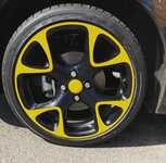 HONDA JAZZ jsme obuli na Alu kolo originál RENAULT 7x17“ ET44, 4x100x60 a Bridgestone RE050A 205/40 R17 84W