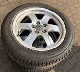 Alu kolo originál AUDI 7.5x17" ET28 5x112x66.5 a Michelin Alpin 5 225/50 R17 98H XL 50%