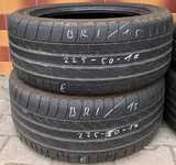 Bridgestone Potenza RE050A 225/50 R17 94Y