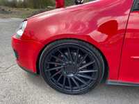VW GOLF jsme obuli na Alu kolo KESKIN 8.5x19“ ET45, 5x112x66.5 a Gremax Capturar CF19 235/35 R19 91W 
