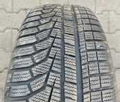 Alu kolo RIAL 8.5x18" ET56, 5x130x71.5 a Hankook W320 Winter i*cept Evo 2 235/60 R18 107H XL 90%