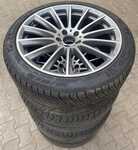 Alu kolo originál MERCEDES AMG 5x112x66.5, Přední 9x20" ET34 a Michelin Pilot Alpin PA4 255/40 R20 101V XL MO 70%, Zadní 10x20" ET48.1 a Michelin Pilot Alpin PA4 285/35 R20 104V XL MO 70% + čidla tlaku TPMS
