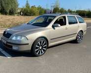ŠKODA OCTAVIA jsme obuli na Alu kolo MAM 8x18" ET45, 5x112x66.5 a 2ks Syron RACE 1+ 235/40 R18 95Y XL a 2ks Continental ContiSportContact 5 235/40 R18 95Y XL