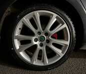 ŠKODA OCTAVIA jsme obuli na Alu kolo originál ŠKODA 7.5x18“ ET51, 5x112x57 a Lassa Snoways 3 225/40 R18 92V XL