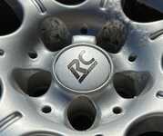 Alu kolo RC DESIGN 7x16" 5x98x58 ET27 a 2ks Vredestein Wintrac Xtreme S 215/60 R16 99H XL 10% a 2ks Dunlop Winter Sport 5 215/60 R16 99H XL 50%