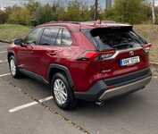 TOYOTA RAV4 jsme obuli na Alu kolo RC DESIGN 7x17“ 5x114.3x60 ET35 a Lassa Competus Winter 2 225/65 R17 106H XL + čidla tlaku TPMS