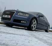 AUDI A8 jsme obuli na Alu kolo originál AUDI 8.5x20" ET33, 5x112x66.5 a Toyo Snowprox S954 255/45 R20 105V XL + čidla tlaku TPMS