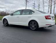 ŠKODA OCTAVIA jsme obuli na Alu kolo CARMANI 6.5x16" 5x112x57 ET46 a Barum Bravuris 5HM 205/55 R16 91V