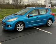 PEUGEOT 207 jsme obuli na Alu kolo DEZENT 6.5x16" 4x108x65 ET25 a Hankook K115 Ventus Prime 2 195/55 R16 87W