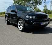 BMW X5 jsme obuli na Alu kolo originál BMW Přední 5x120x74 10x20" ET40 a Pirelli PZero Rosso Asimmetrico 275/40 R20 106Y XL, Zadní 5x120x72.5 11x20" ET37 a Hankook K117C Ventus S1 evo 2 315/35 R20 110Y XL