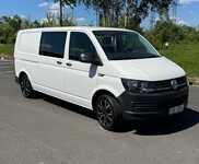 VW T6 jsme obuli na Alu kolo DEZENT 8x18" ET50, 5x120x65 a Bridgestone Turanza T005 255/45 R18 103H XL
