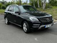 MERCEDES M-Class jsme obuli na Alu kolo originál MERCEDES 8.5x19" ET58, 5x112x66.5 a Continental ContiSportContact 5 SUV 275/45 R19 108Y XL