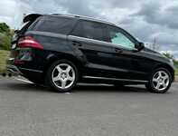MERCEDES M-Class jsme obuli na Alu kolo originál MERCEDES 8.5x19" ET58, 5x112x66.5 a Continental ContiSportContact 5 SUV 275/45 R19 108Y XL