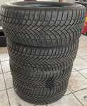 Bridgestone Blizzak LM005 215/55 R16 93H