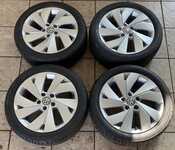 Alu kolo originál VW 6.5x17" ET46, 5x112x57 a Bridgestone Turanza T001 215/45 R17 91W 100%
