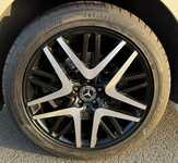MERCEDES GLE-Class jsme obuli na Alu kolo originál MERCEDES 9.5x20" ET43, 5x112x66.5 a Dunlop SP Sport Maxx GT 265/45 R20 108Y XL MO + čidla tlaku TPMS