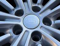 Alu kolo originál LAND ROVER 9.5x23“ 5x120x72.5 ET42.5 a Pirelli Scorpion Zero All Season 285/40 R23 111Y XL 95% + čidla tlaku TPMS