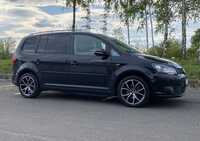 VW TOURAN jsme obuli na Alu kolo ARCEO 7,5x17“ ET40, 5x112x57 a Lassa Driveways Sport + 225/45 R17 94Y XL