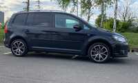 VW TOURAN jsme obuli na Alu kolo ARCEO 7,5x17“ ET40, 5x112x57 a Lassa Driveways Sport + 225/45 R17 94Y XL
