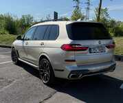 BMW X7 jsme obuli na Alu kolo HRS Přední 5x112x66.5 9.5x22" ET32 a Pirelli P Zero PZ4 Sports Car 275/40 R22 107Y XL RFT, Zadní 5x112x66.5 10.5x22" ET43 a Pirelli P Zero PZ4 Sports Car 315/35 R22 111Y XL RFT + čidla tlaku TPMS