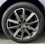 MAZDA 6 jsme obuli na Alu kolo FONDMETAL 7.5x17" ET42, 5x114.3x67 a Sava Intensa UHP 2 225/45 R17 91Y