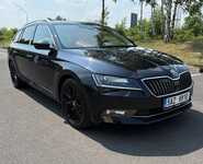 ŠKODA SUPERB jsme obuli na Alu kolo HRS 8x18“ ET44, 5x112x57 a Continental EcoContact 6 235/45 R18 94W