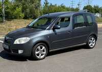ŠKODA ROOMSTER jsme obuli na Alu kolo originál ŠKODA 6x15" ET43, 5x100x57 a Saetta Touring 2 195/55 R15 85V