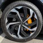 AUDI E-TRON jsme obuli na Alu kolo originál AUDI 9.5x21" ET36 5x112x66.5 a Bridgestone Alenza 001 265/45 R21 108H XL