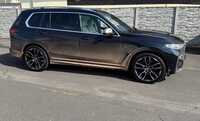 BMW X7 jsme obuli na Alu kolo HRS Přední 5x112x66.5 9.5x22" ET32 a Kumho Ecsta PS71 275/40 R22 108Y XL, Zadní 5x112x66.5 10.5x22" ET43 a Kumho Ecsta PS71 315/35 R22 111Y XL + čidla tlaku TPMS