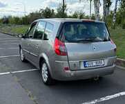 RENAULT SCENIC jsme obuli na Alu kolo originál RENAULT 6.5x16" ET49 4x100x60 a Matador MP62 All Weather EVO 205/60 R16 96H XL