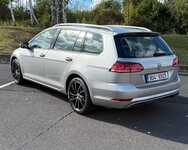 VW GOLF jsme obuli na Alu kolo HRS 7x17“ ET49, 5x112x57 a Lassa Revola 225/45 R17 91W