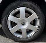 VW TOURAN jsme obuli na Alu kolo originál ŠKODA 6.5x16" ET50, 5x112x57 a Dayton DW510 EVO 205/55 R16 91H