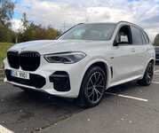 BMW X5 jsme obuli na Alu kolo HRS Přední 5x112x66.5 9x20" ET35 a Pirelli Scorpion Winter 275/45 R20 110V XL RFT, Zadní 5x112x66.5 10.5x20" ET40 a Pirelli Scorpion Winter 305/40 R20 112V XL RFT + čidla tlaku TPMS