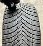 Bridgestone Blizzak LM005 235/40 R19 96V XL