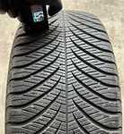 Goodyear Vector 4Seasons Gen-2 215/50 R17 95V XL