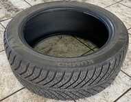 Kumho Solus 4S HA31 235/45 R17 97V XL