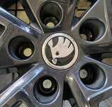 Alu kolo originál ŠKODA 7.5x18" ET43 5x112x57