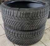 Continental ContiWinterContact TS830 P 245/35 R19 93W XL RO2
