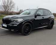 BMW X5 jsme obuli na Alu kolo HRS Přední 5x112x66.5 9.5x22" ET37 a Sailun ZSR2 Atrezzo 275/35 R22 104Y XL, Zadní 5x112x66.5 10.5x22" ET43 a Sailun ZSR2 Atrezzo 315/30 R22 107Y XL + čidla tlaku TPMS