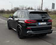 BMW X5 jsme obuli na Alu kolo HRS Přední 5x112x66.5 9.5x22" ET37 a Sailun ZSR2 Atrezzo 275/35 R22 104Y XL, Zadní 5x112x66.5 10.5x22" ET43 a Sailun ZSR2 Atrezzo 315/30 R22 107Y XL + čidla tlaku TPMS