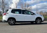 PEUGEOT 2008 jsme obuli na Alu kolo DEZENT 7x16" 4x108x65 ET15 a Sebring Road Performance 195/60 R16 89V