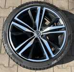 Alu kolo originál VOLVO 8x19" 5x108x63.3 ET42 a Pirelli Winter SottoZero 3 235/40 R19 96V XL 60%